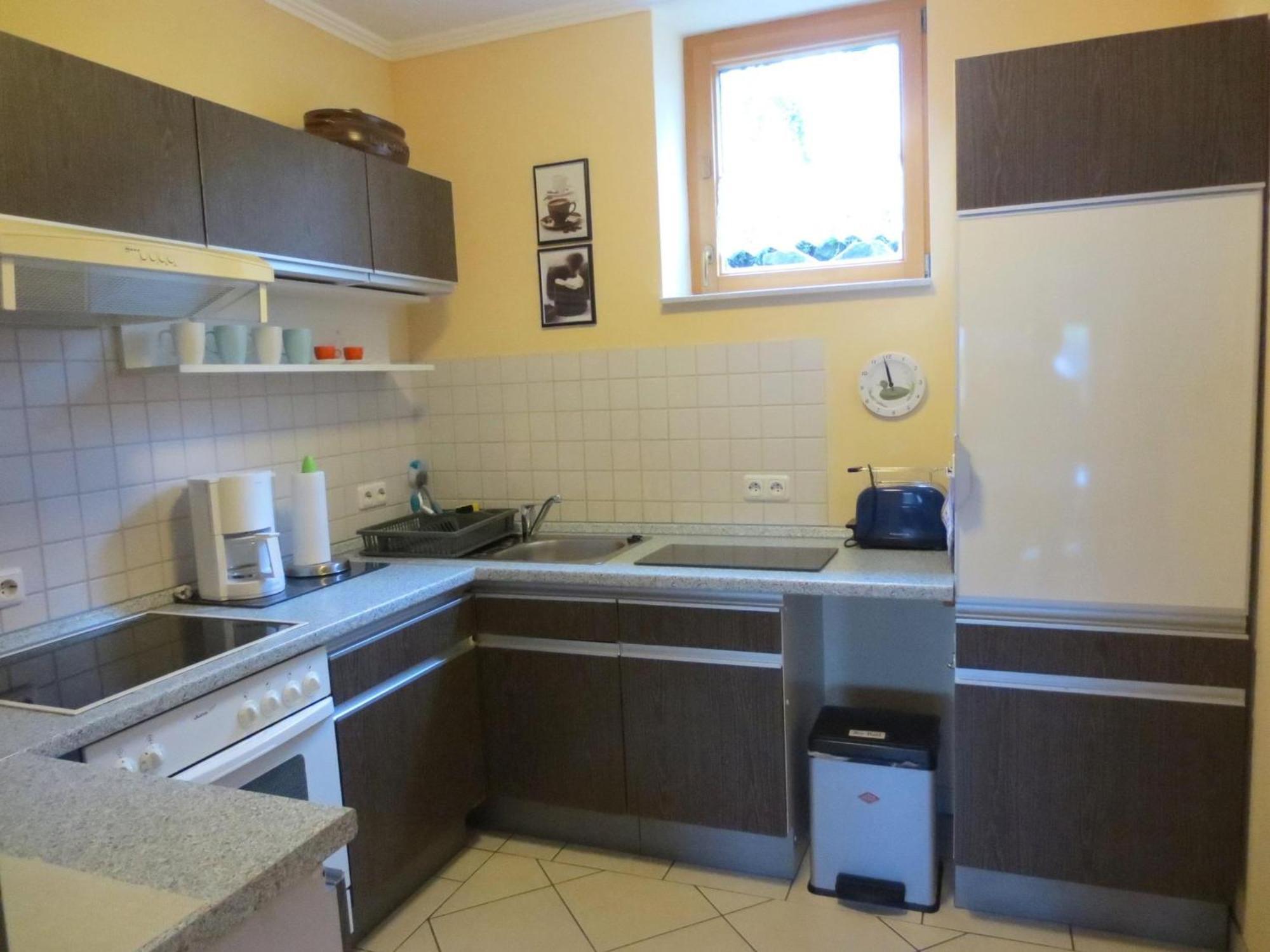 Holiday Flat With Idyllic Garden In 다운 외부 사진