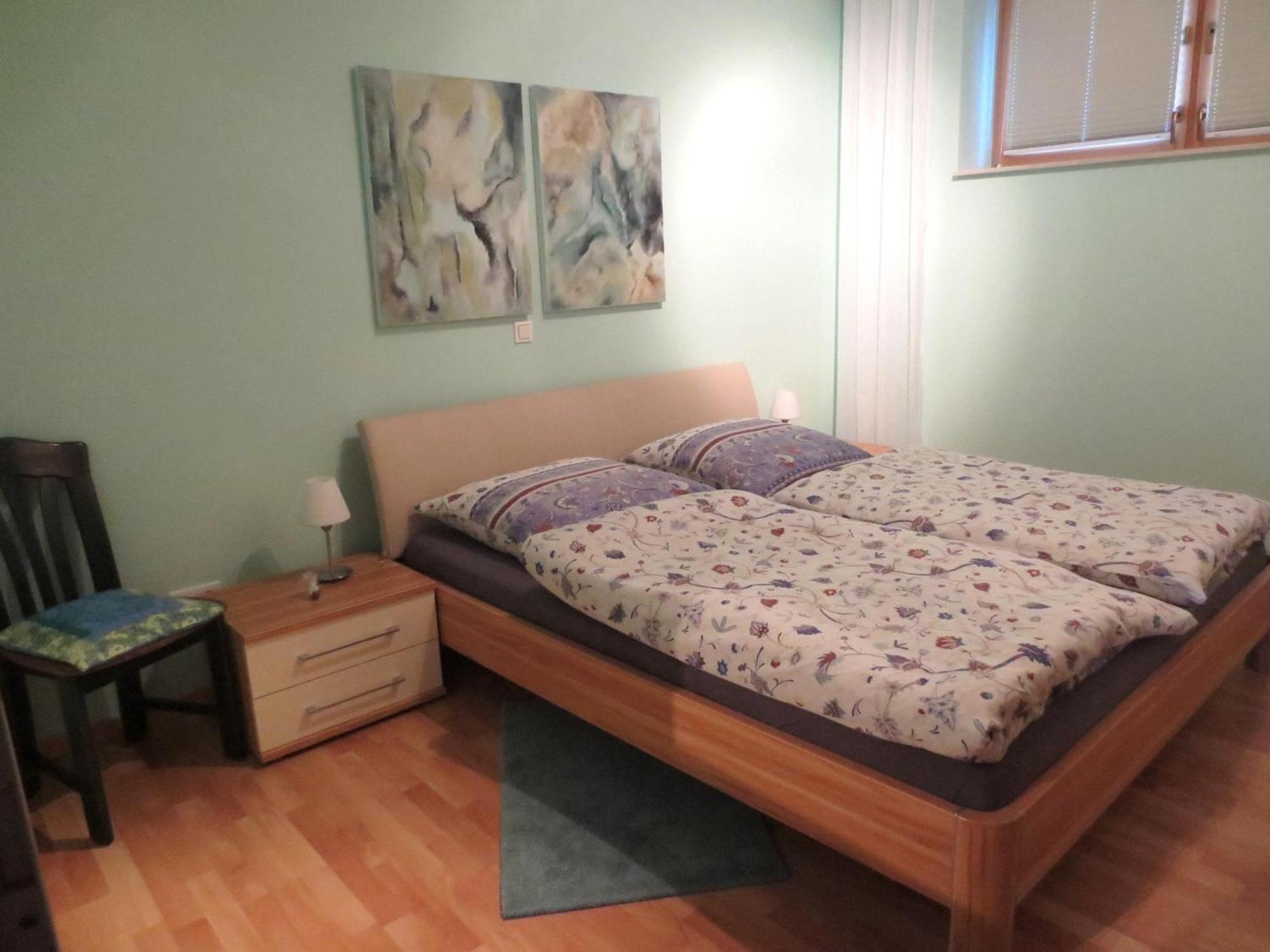 Holiday Flat With Idyllic Garden In 다운 외부 사진